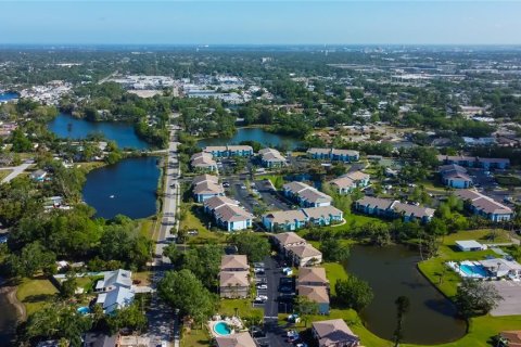 Condo in Bradenton, Florida, 2 bedrooms  № 1634117 - photo 24