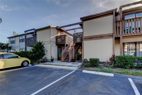 Condo in Bradenton, Florida, 2 bedrooms  № 1634117 - photo 2