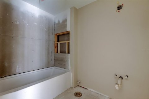 Condo in Bradenton, Florida, 2 bedrooms  № 1634117 - photo 16