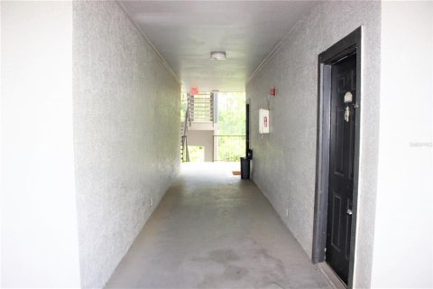 Купить кондоминиум в Темпл-Террас, Флорида 5 комнат, 80.45м2, № 1784338 - фото 20