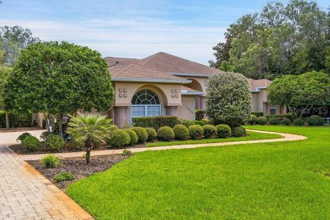 Villa ou maison à vendre à Weeki Wachee, Floride: 3 chambres, 303.05 m2 № 2298099 - photo 5