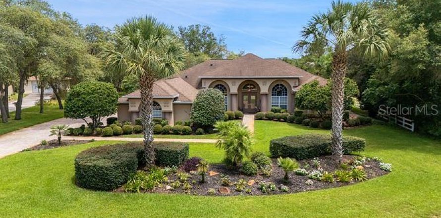 Villa ou maison à Weeki Wachee, Floride 3 chambres, 303.05 m2 № 2298099