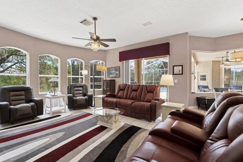 Villa ou maison à vendre à Weeki Wachee, Floride: 3 chambres, 303.05 m2 № 2298099 - photo 27