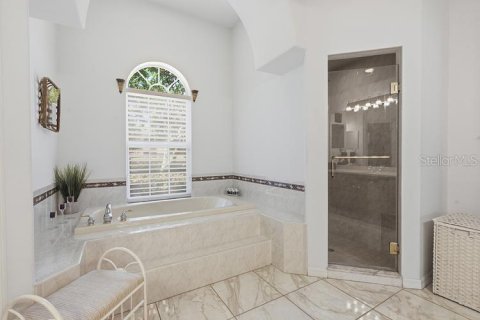 Villa ou maison à vendre à Weeki Wachee, Floride: 3 chambres, 303.05 m2 № 2298099 - photo 16
