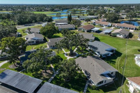Condominio en venta en Sun City Center, Florida, 1 dormitorio, 89.19 m2 № 2094664 - foto 25