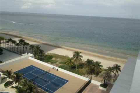 Condominio en venta en Pompano Beach, Florida, 2 dormitorios, 148.64 m2 № 2084984 - foto 3
