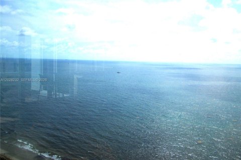 Condominio en venta en Pompano Beach, Florida, 2 dormitorios, 148.64 m2 № 2084984 - foto 21