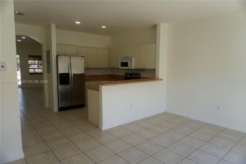 Купить таунхаус в Майами, Флорида 3 спальни, 121.52м2, № 2005073 - фото 7