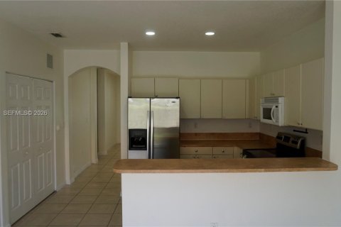 Купить таунхаус в Майами, Флорида 3 спальни, 121.52м2, № 2005073 - фото 6