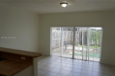 Купить таунхаус в Майами, Флорида 3 спальни, 121.52м2, № 2005073 - фото 9