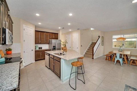 Casa en venta en Kissimmee, Florida, 7 dormitorios, 328.22 m2 № 831594 - foto 15