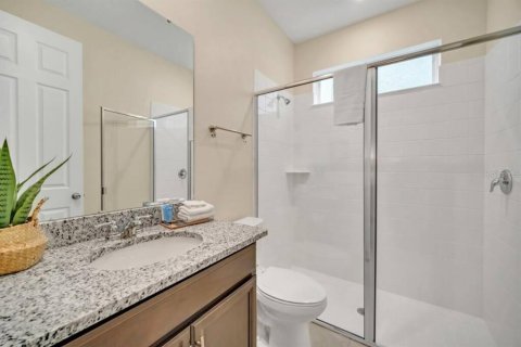 Casa en venta en Kissimmee, Florida, 7 dormitorios, 328.22 m2 № 831594 - foto 22