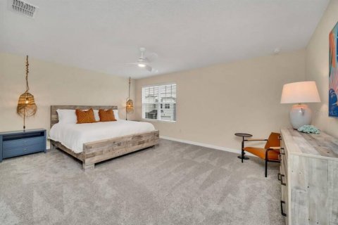 Casa en venta en Kissimmee, Florida, 7 dormitorios, 328.22 m2 № 831594 - foto 28