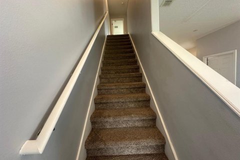 Touwnhouse à louer à Lakeland, Floride: 4 chambres, 137.4 m2 № 2428977 - photo 8