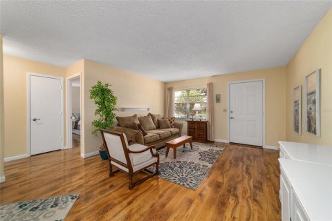 House in Ocala, Florida 2 bedrooms, 131.09 sq.m. № 1779034 - photo 8