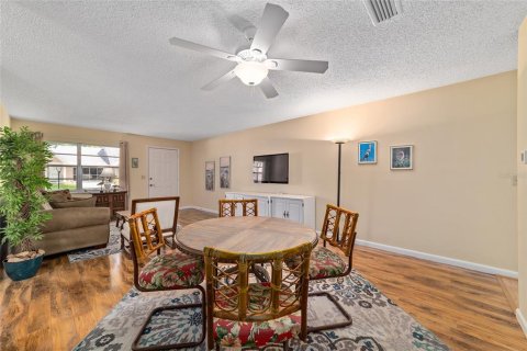 House in Ocala, Florida 2 bedrooms, 131.09 sq.m. № 1779034 - photo 11