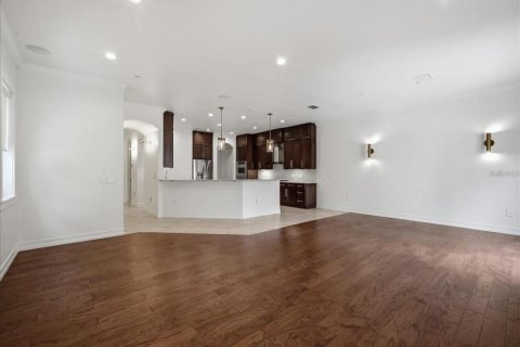 Touwnhouse à vendre à Tarpon Springs, Floride: 3 chambres, 294.5 m2 № 2410177 - photo 9