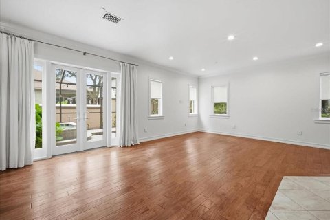 Touwnhouse à vendre à Tarpon Springs, Floride: 3 chambres, 294.5 m2 № 2410177 - photo 11