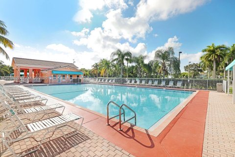 Copropriété à vendre à Homestead, Floride: 3 chambres, 98.48 m2 № 2313842 - photo 6