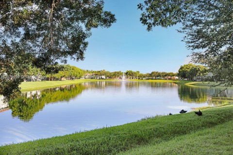Copropriété à vendre à Homestead, Floride: 3 chambres, 98.48 m2 № 2313842 - photo 2