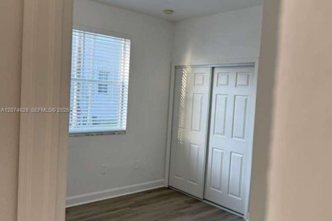 Copropriété à vendre à Homestead, Floride: 3 chambres, 98.48 m2 № 2313842 - photo 10