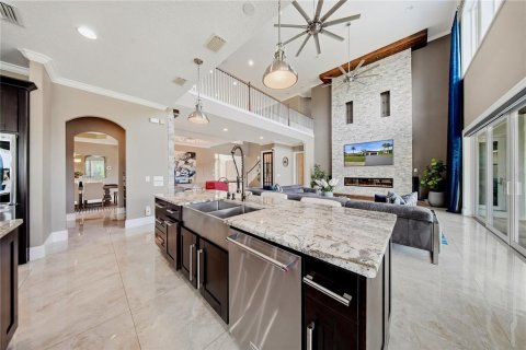 Casa en venta en Tampa, Florida, 4 dormitorios, 351.73 m2 № 2200172 - foto 14