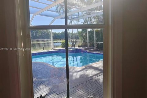 Casa en venta en Weston, Florida, 6 dormitorios, 414.07 m2 № 2034175 - foto 19