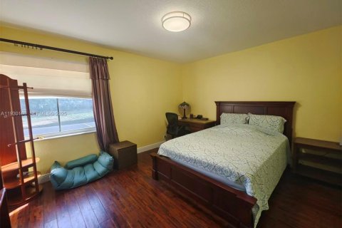 Casa en venta en Weston, Florida, 6 dormitorios, 414.07 m2 № 2034175 - foto 15