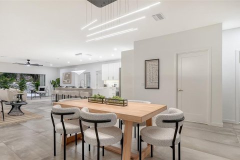 Villa ou maison à vendre à Sarasota, Floride: 5 chambres, 370.77 m2 № 2204124 - photo 6