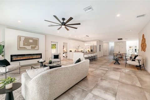 Villa ou maison à vendre à Sarasota, Floride: 5 chambres, 370.77 m2 № 2204124 - photo 9