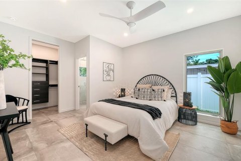 Villa ou maison à vendre à Sarasota, Floride: 5 chambres, 370.77 m2 № 2204124 - photo 18