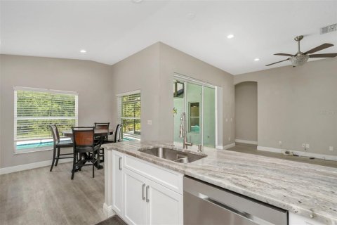 Casa en venta en Oldsmar, Florida, 4 dormitorios, 174.66 m2 № 2097003 - foto 7