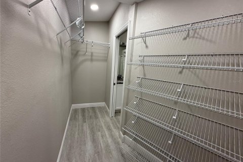 Casa en venta en Oldsmar, Florida, 4 dormitorios, 174.66 m2 № 2097003 - foto 19