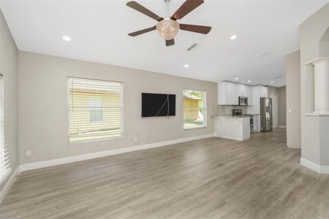Casa en venta en Oldsmar, Florida, 4 dormitorios, 174.66 m2 № 2097003 - foto 13