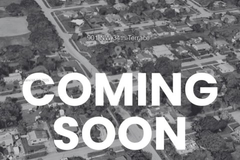 Casa en venta en Lauderhill, Florida, 3 dormitorios, 71.16 m2 № 1878364 - foto 1