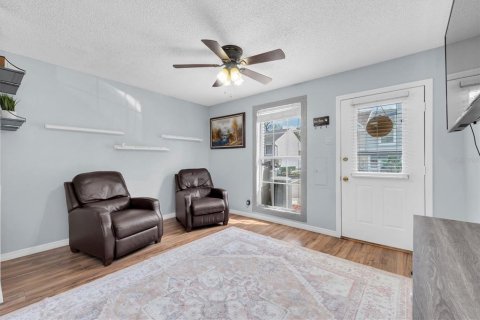 Condo in Temple Terrace, Florida, 2 bedrooms  № 1828388 - photo 6