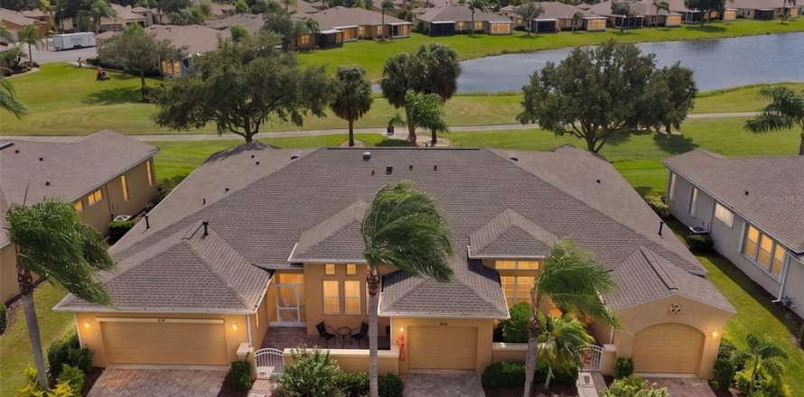 Condo à Sun City Center, Floride, 3 chambres  № 2427550