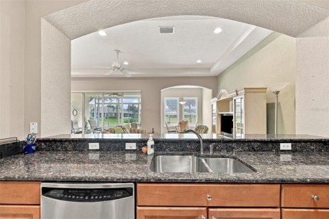 Copropriété à vendre à Sun City Center, Floride: 3 chambres, 162.21 m2 № 2427550 - photo 17