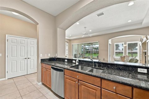 Copropriété à vendre à Sun City Center, Floride: 3 chambres, 162.21 m2 № 2427550 - photo 16
