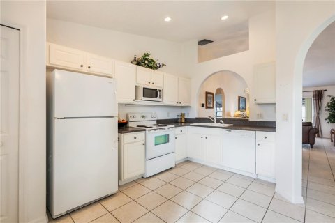 Villa ou maison à vendre à Kissimmee, Floride: 3 chambres, 114.08 m2 № 2405681 - photo 8