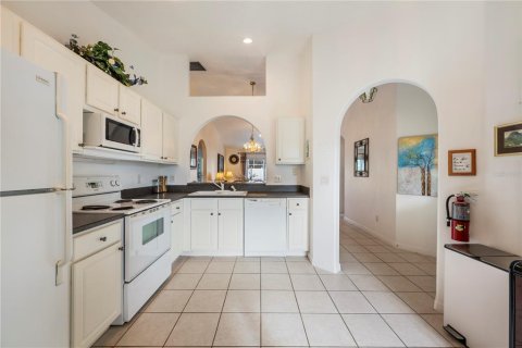 Villa ou maison à vendre à Kissimmee, Floride: 3 chambres, 114.08 m2 № 2405681 - photo 9
