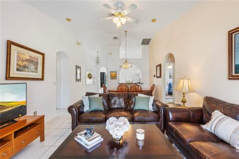 Villa ou maison à vendre à Kissimmee, Floride: 3 chambres, 114.08 m2 № 2405681 - photo 15