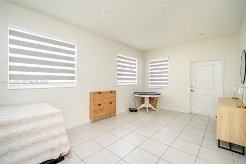 Touwnhouse à vendre à Homestead, Floride: 3 chambres, 157.47 m2 № 2395108 - photo 9