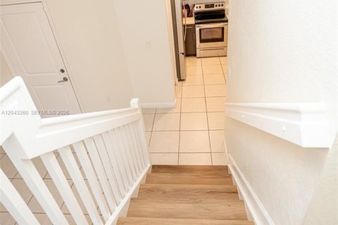 Touwnhouse à vendre à Homestead, Floride: 3 chambres, 157.47 m2 № 2395108 - photo 30