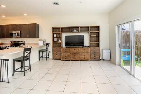 Touwnhouse à vendre à Homestead, Floride: 3 chambres, 157.47 m2 № 2395108 - photo 23