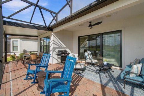 House in Poinciana, Florida 4 bedrooms, 227.05 sq.m. № 2400305 - photo 28