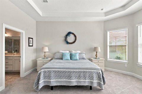 House in Poinciana, Florida 4 bedrooms, 227.05 sq.m. № 2400305 - photo 20