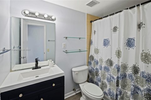 Copropriété à vendre à Miami Beach, Floride: 1 chambre, 61.59 m2 № 2013647 - photo 10