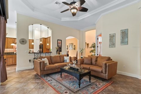 Casa en venta en Lady Lake, Florida, 3 dormitorios, 227.24 m2 № 1765744 - foto 12