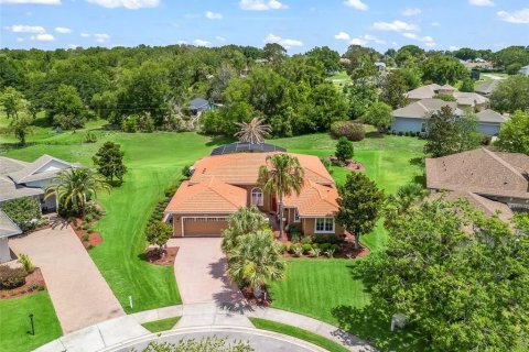 Casa en venta en Lady Lake, Florida, 3 dormitorios, 227.24 m2 № 1765744 - foto 1
